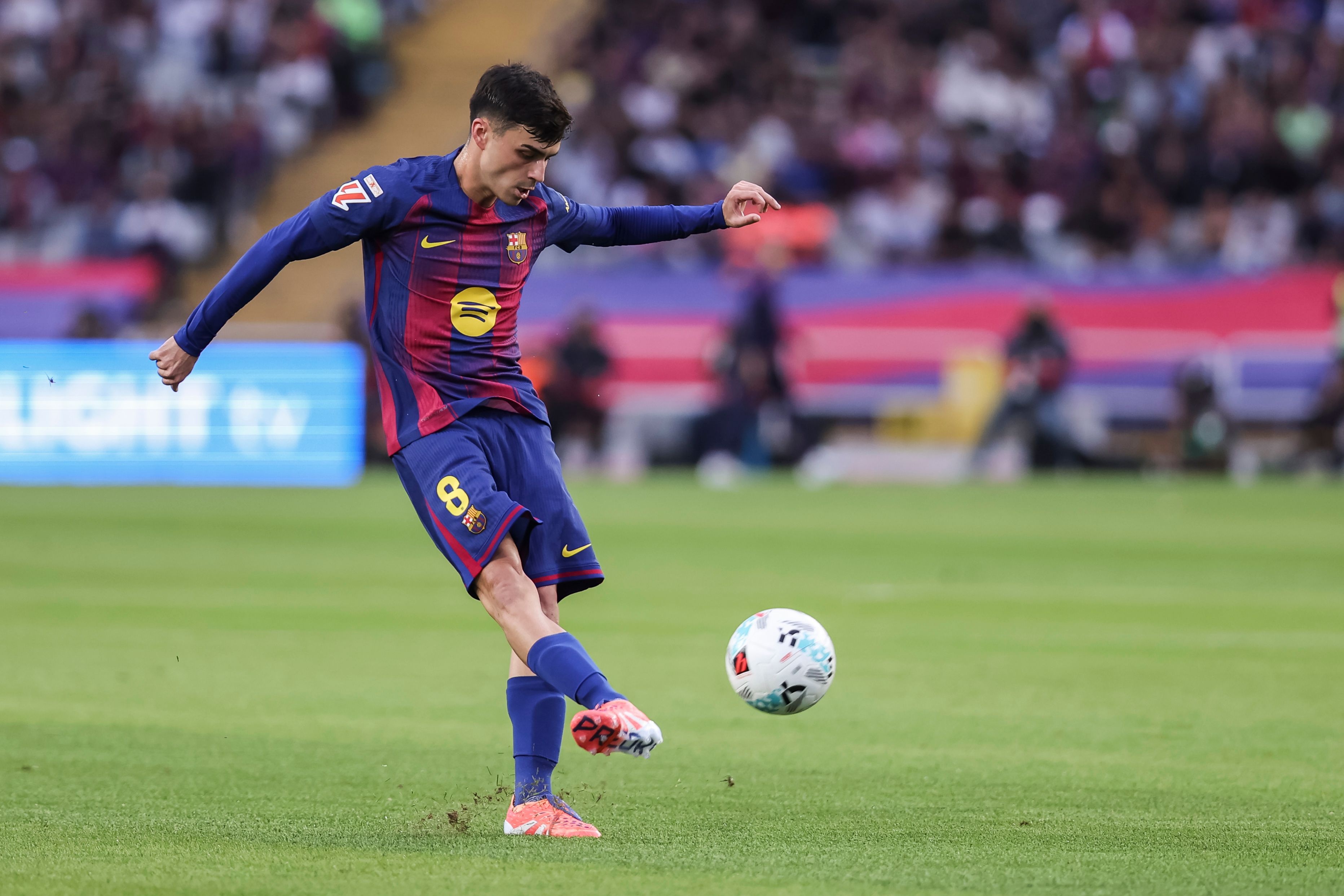 世界杯高清比赛观看-塞尔电台：佩德里在比赛中感到腿筋撕裂，明天他将接受检查