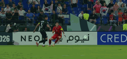 世界杯高清比赛观看-90分钟战报：U23越南2-2韩国，申敏河绝平，阮庭北传射+染红